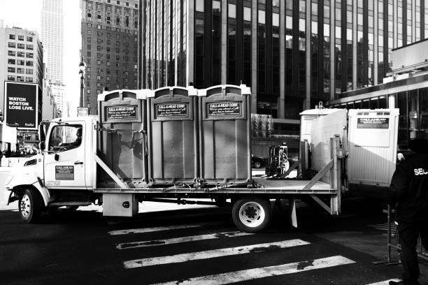 Portable Toilet Options We Offer in Quinnipiac University, CT